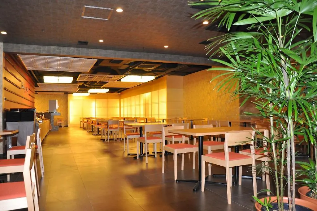 Отель эконом класса Hotel Sunline Kyoto Gion Shijo