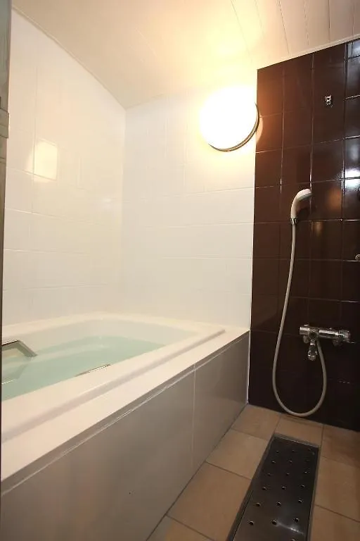 Отель эконом класса Hotel Sunline Kyoto Gion Shijo